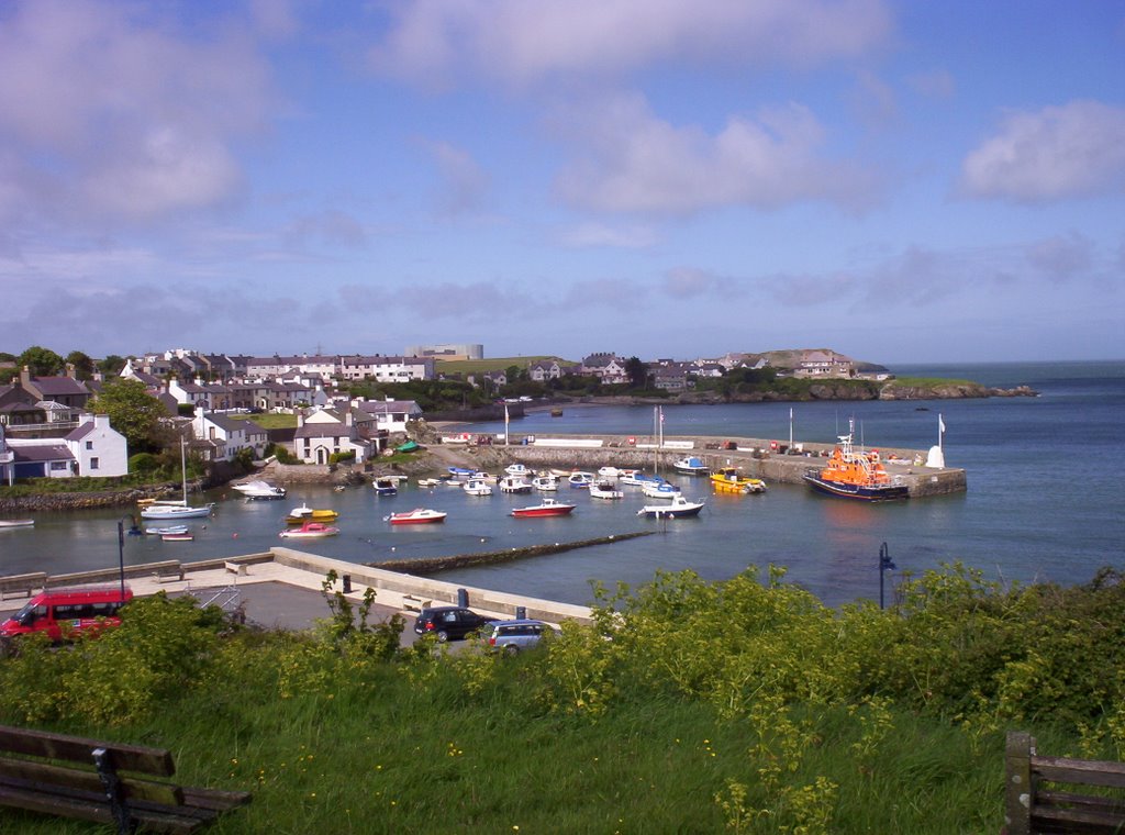 Cemaes Bay by jim carlisle