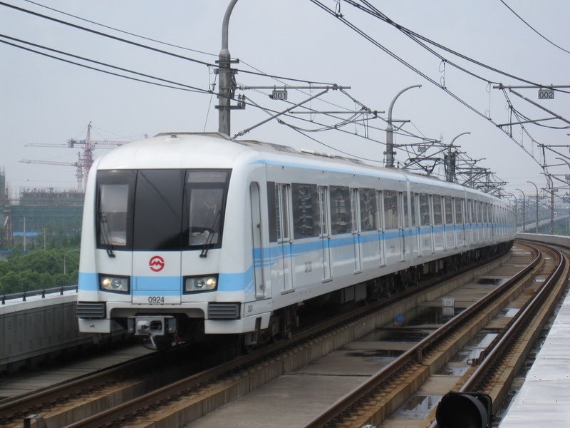 上海-地铁9号线-大学城站-列车进站(ShangHai Metro-Line 9-SongJiang University City Station) by 43mini