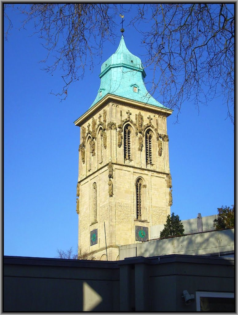 H©)März 2011 / Münster - Innenstadt / 37 / Am Theater - Martinikirche by Hannes Th.