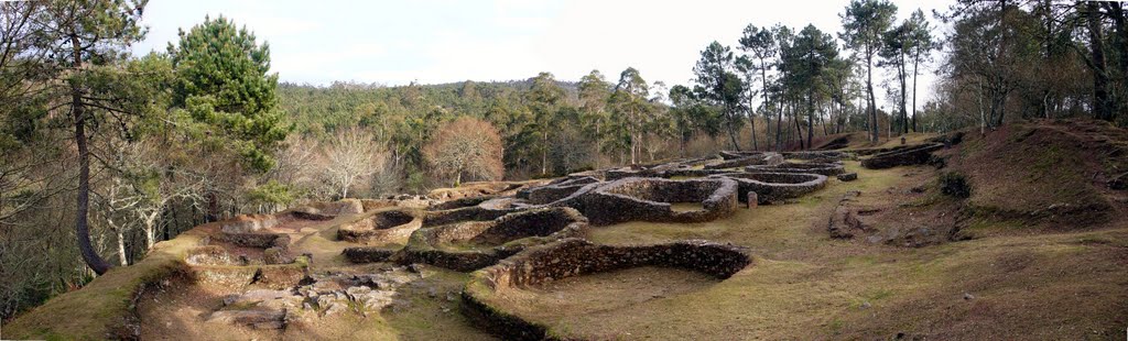 Castro de Borneiro by Nemio