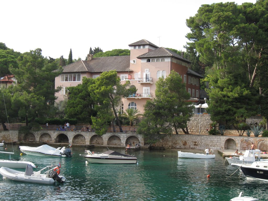 Mali Lošinj - hotel Alhambra by jantopek