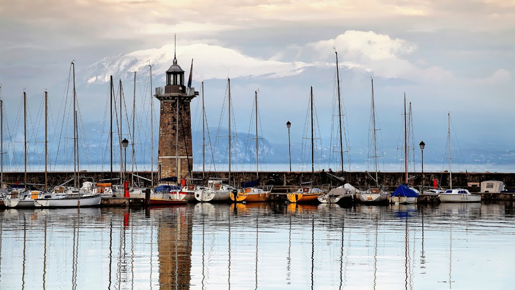 Hafen Desenzano by Robert Schüller