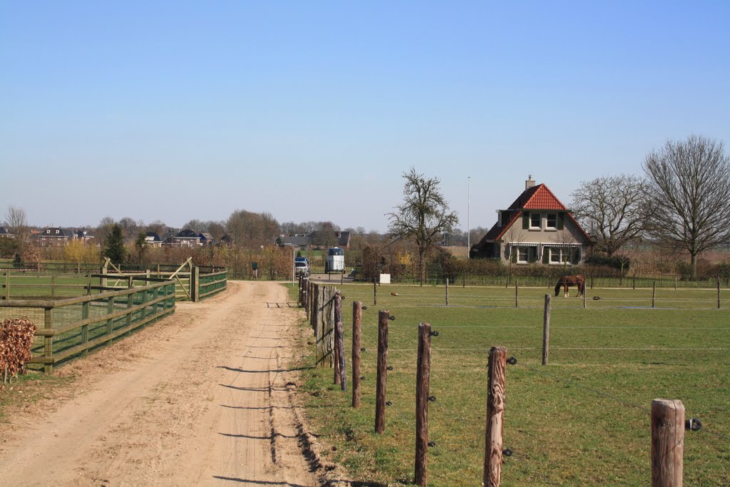 Korteweg Braamt 3 by Jos Notten