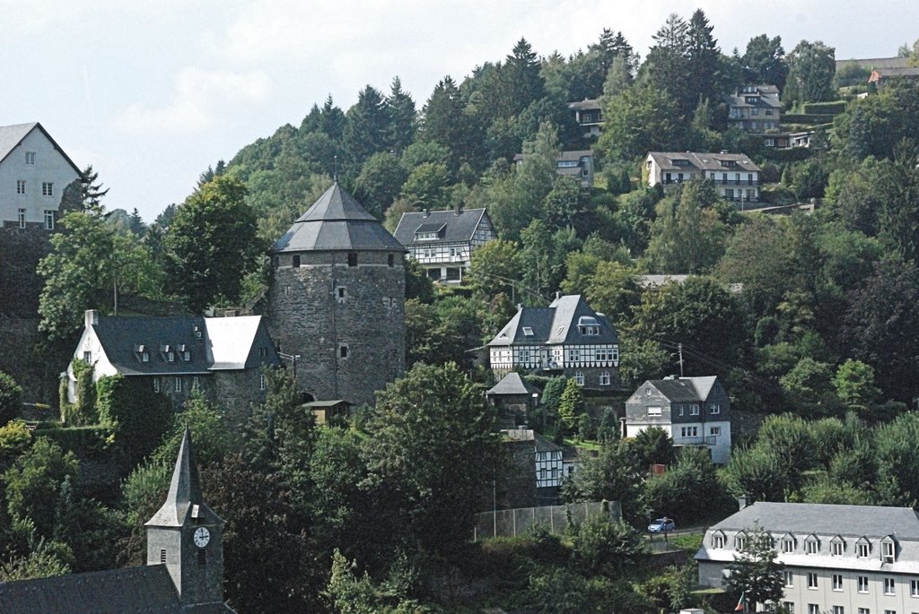 Monschau by Paul Rovers