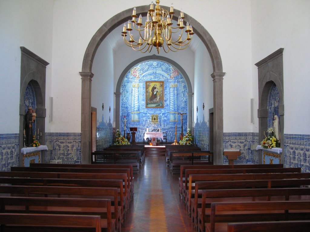 Madeira, Santo da Serra, Kirche by ddsoft