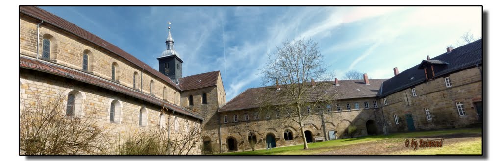 Mariental - Innenhof des Klosters (Panorama) by der Machdeburjer