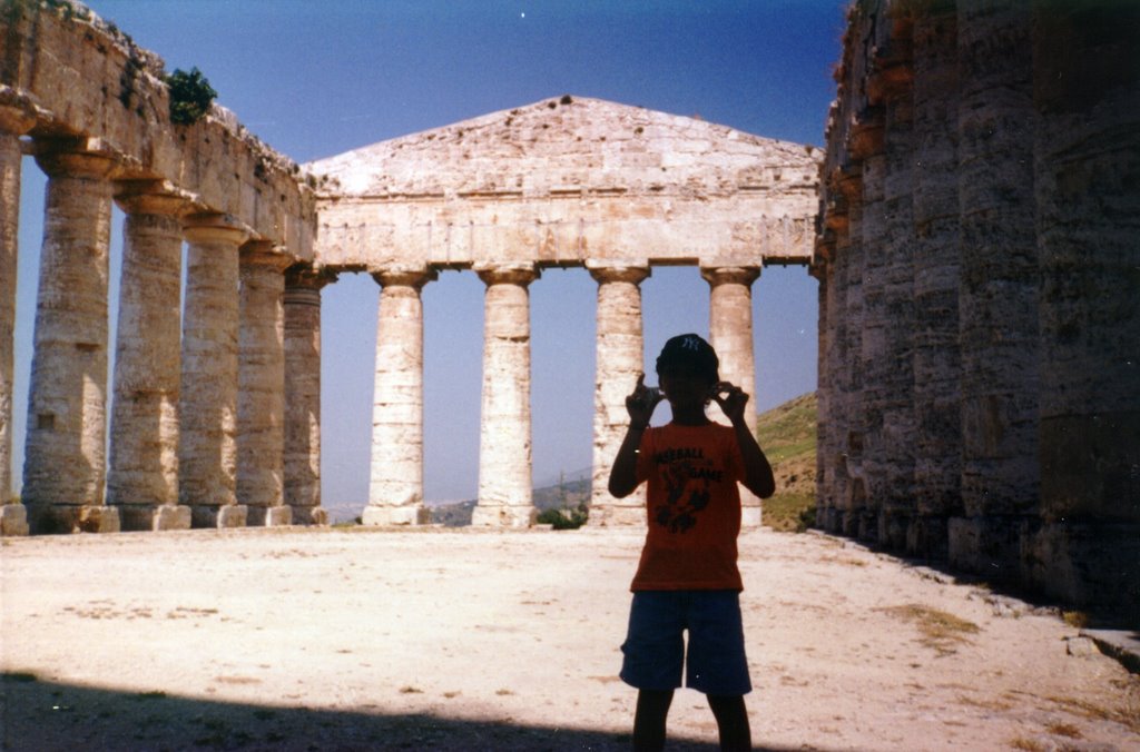 Segesta Sicilia by Santamaria Gaetano