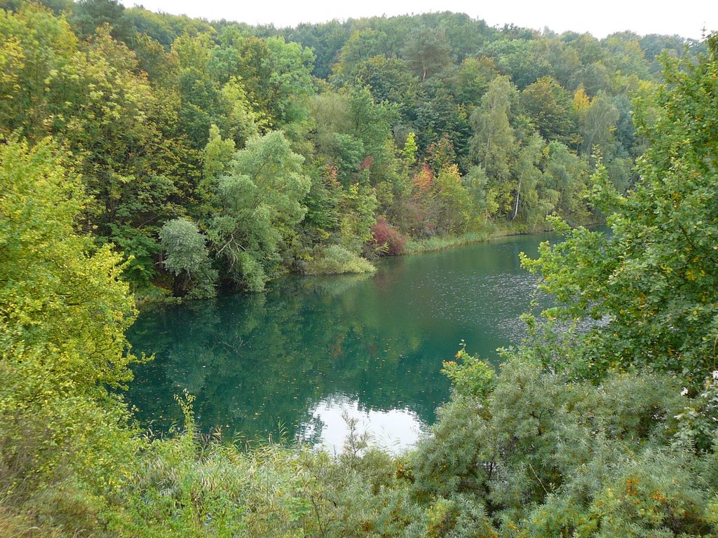 Jezioro Turkusowe/ Turquoise Lake by Karolina P.