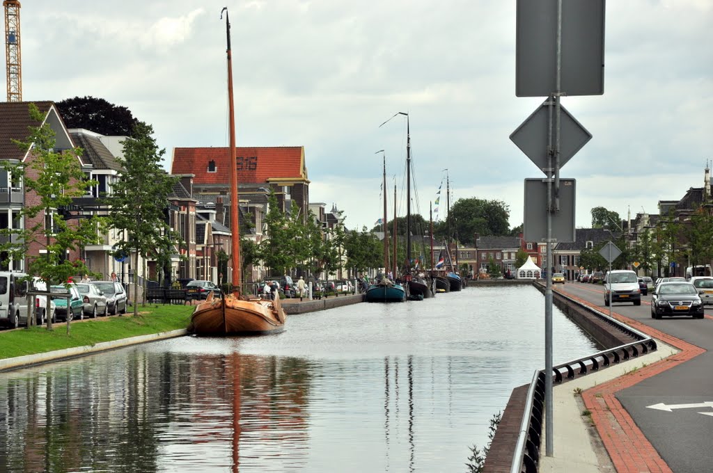 Assen, de Vaart N.Z. richting Nieuwe Kolk by joh.dekker