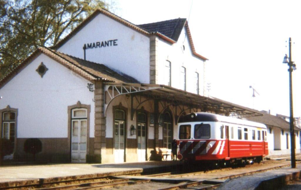 ESTAÇÃO DE AMARANTE, LINHA DO TAMEGA by abfeijo