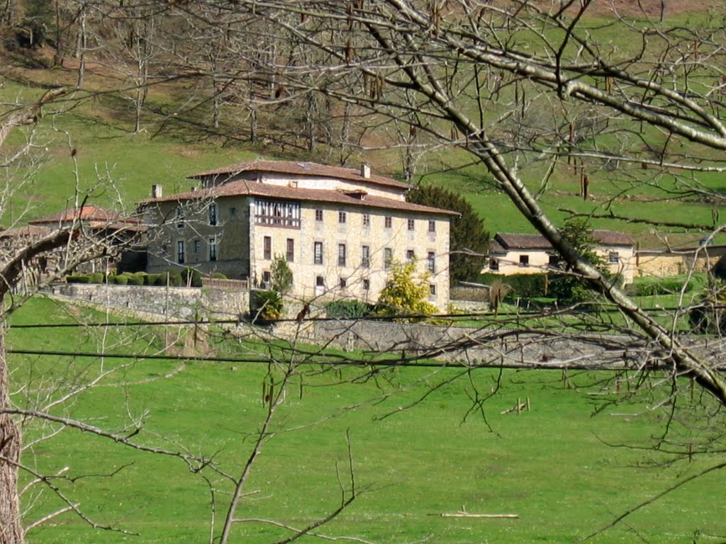 Palacio de Sorribas. by La Casa del Chiflón (Bulnes)