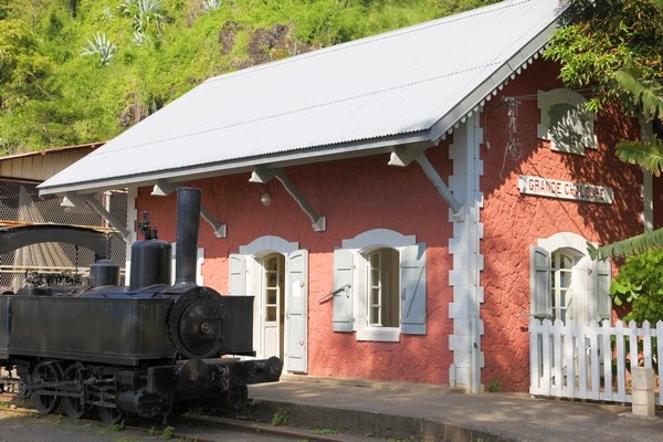 Ti Train de la Grande Chaloupe (© IRT / E. Virin) by Ile de La Réunion Tourisme