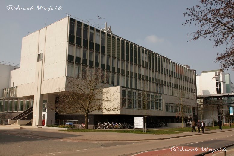 Coventry - The University of Warwick by Jacek Wojcik