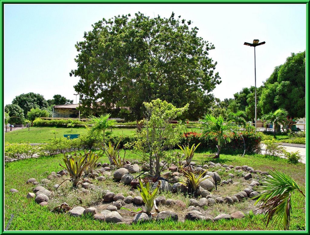 Praça Georgiano Lima - I by Agamenon Pedrosa Rib…