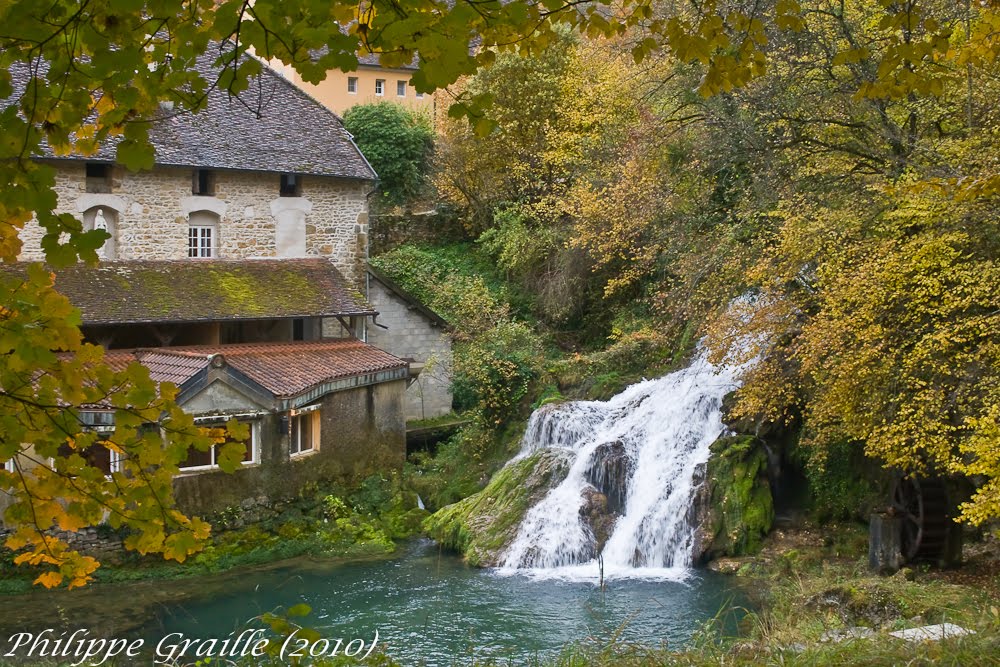 Les Planches près d'Arbois (Jura) - Cascade d'Amandre by Philippe GRAILLE