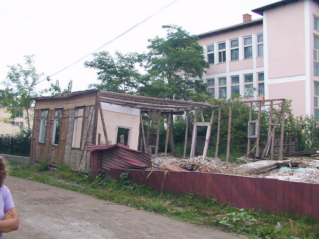 ..once upon a time - russian architecture - aug 2004 by Tescoveanu Tudor