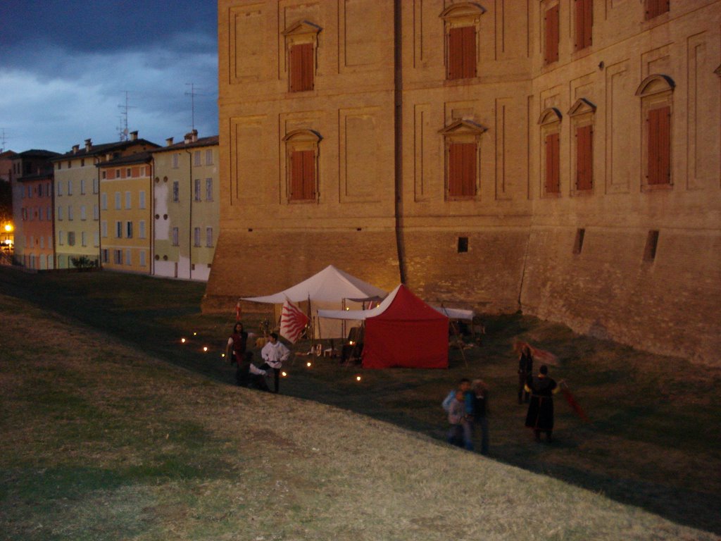 Gruppo storico La Pandolfaccia accampato a Scandiano by Filippo Cr.