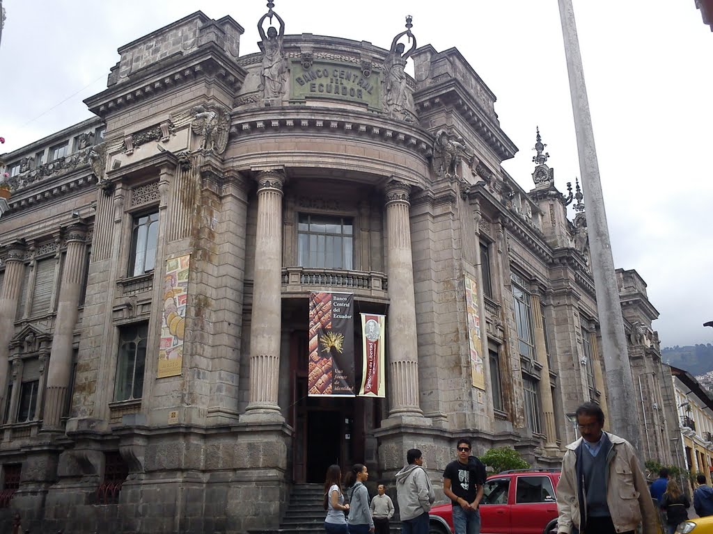 Banco Central del Ecuador by Jorge Rojas Cruzatti - Ecuador