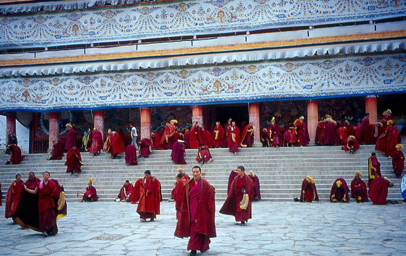 Labrang - LabulengSi - Xiahe by ardenne