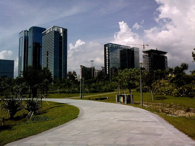 深圳市民中心东翼建筑，buildings to the east of the Civic Hall by Leon Zeng