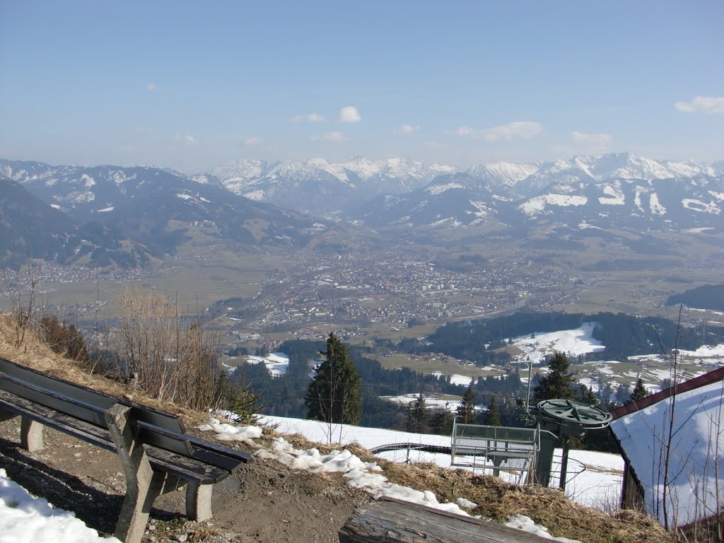 Blick auf Sonthofen und Allgäuer Alpen by Bärbel73