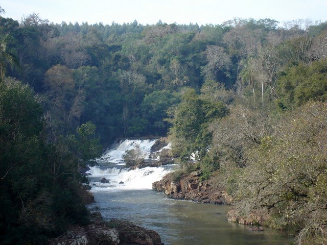 Aguas abajo del Salto de Tabay (jfe) by jfe