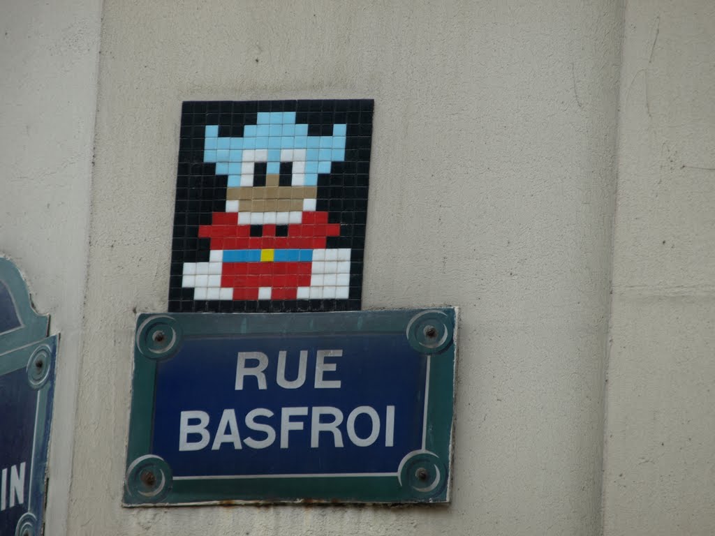 "N° 048" Rue Basfroi by Space Invaders Shooter