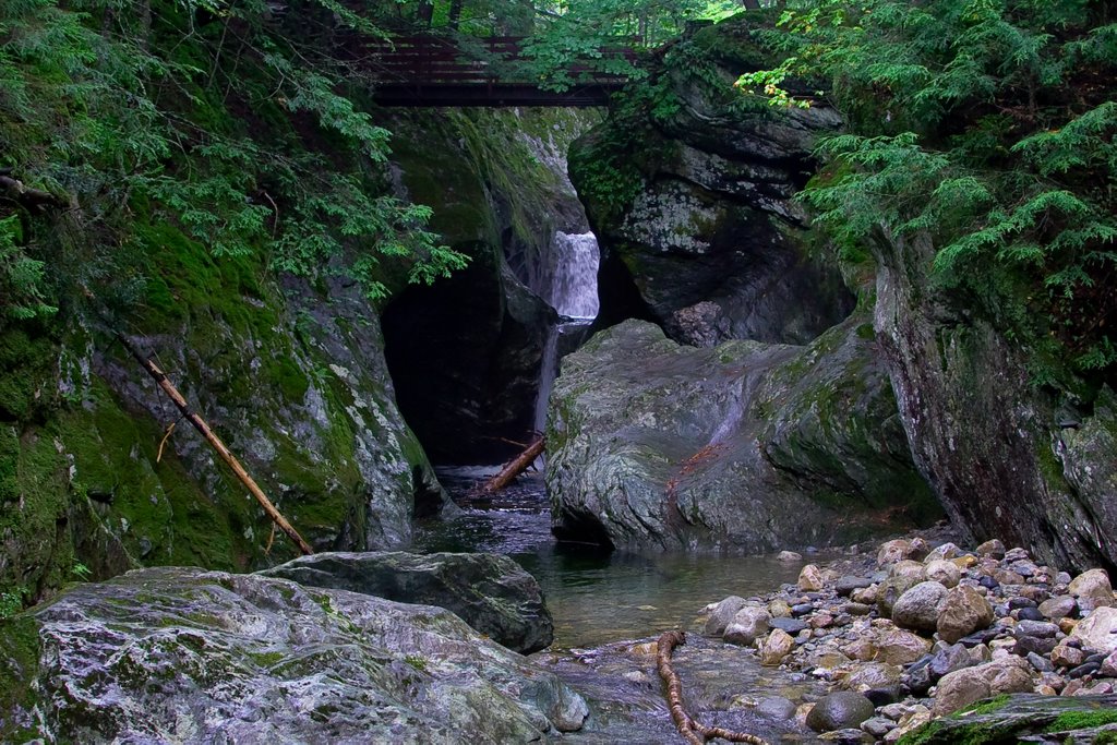 Texas Falls in Vermont by edmond hatfield