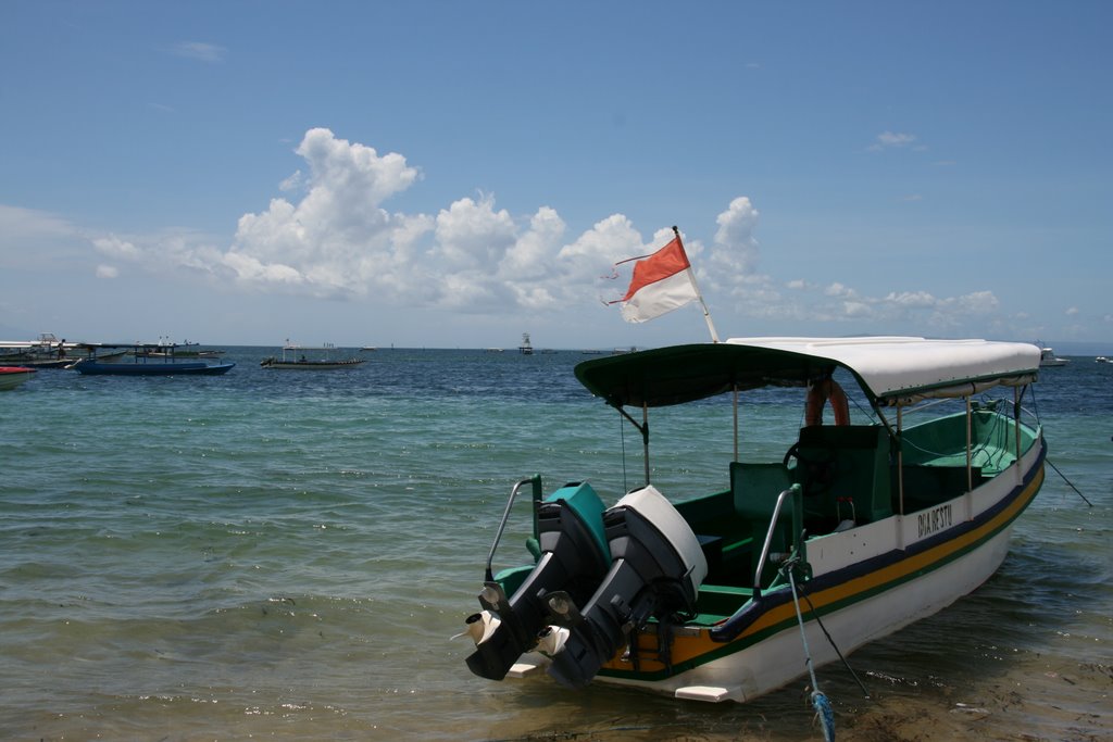 Bali - Nusa Dua by Bon Yuen