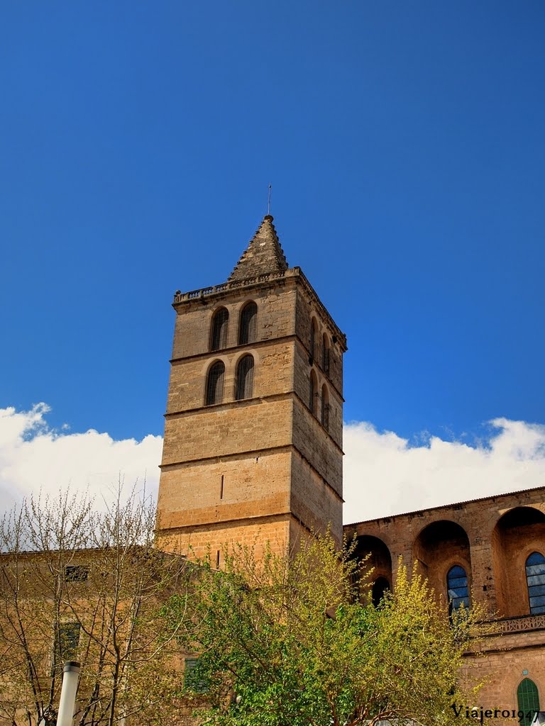 Torre Campanario. Iglesia Parroquial de Santa María, S. XIII - Sineu. by Ángel González_1