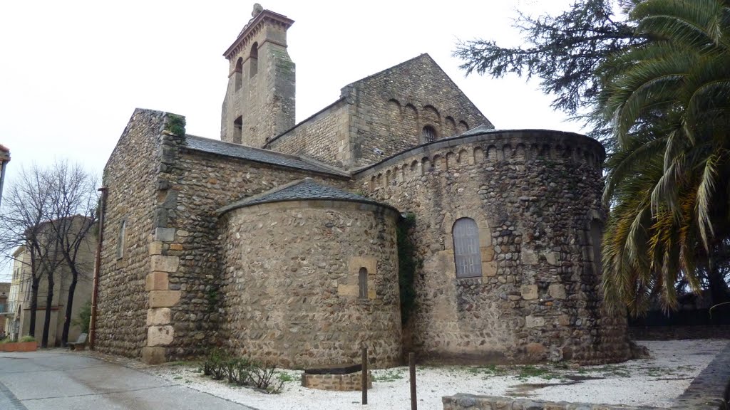 Église romane St André by gmbgreg