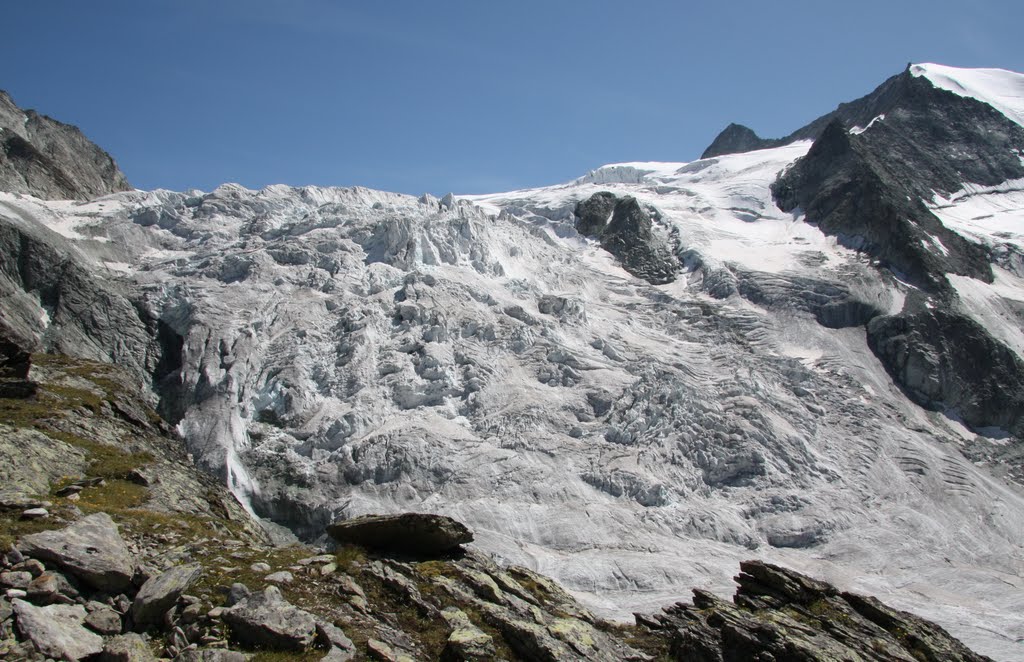 Grimentz - le glacier de Moiry by Charly-G. Arbellay