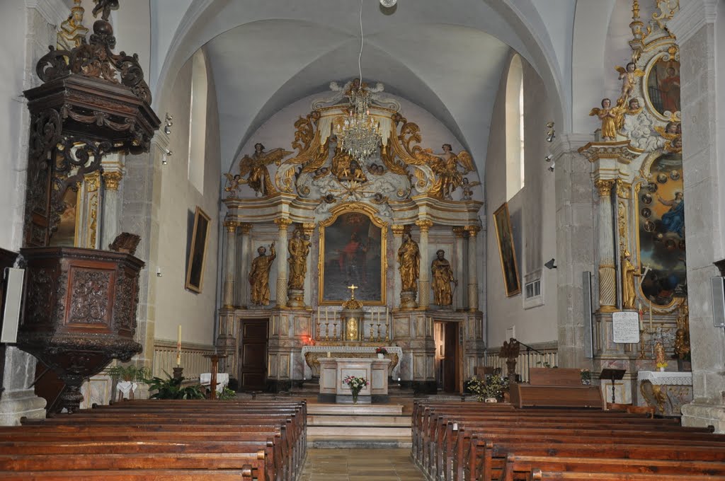 Intérieur de l'eglise d'Ouhans by franccomtois