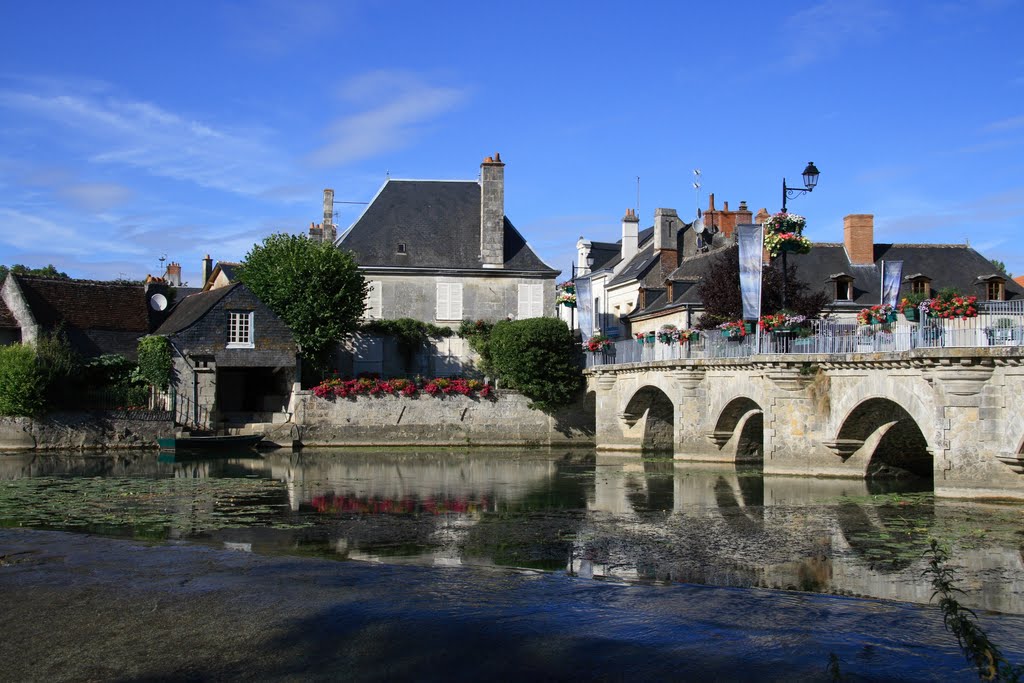 Azay le Rideau by Ian Joseph