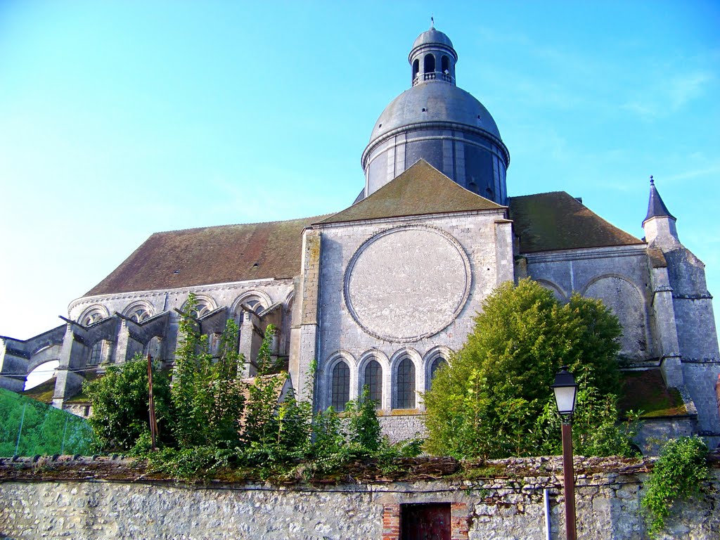 PROVINS - ÉGLISE SAINT-QUIRIACE by mexicori