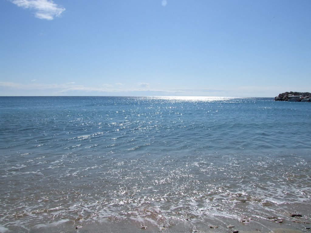 The aegean see seen from Potos beach by Vlad Matica