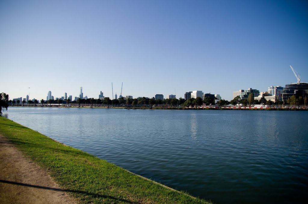 Albert Park Lake by AO2232