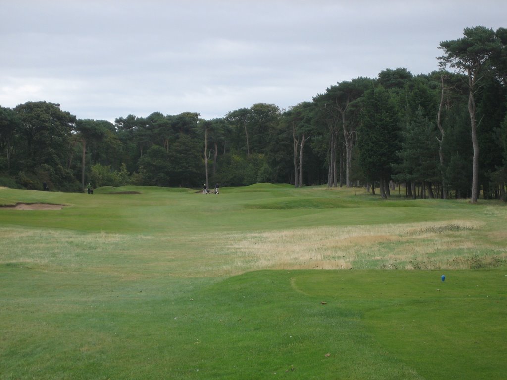 Longniddry Golf Course by Alan Penfold