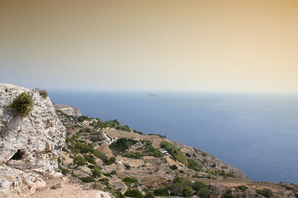 Dingli Cliffs by Thomas Klippel