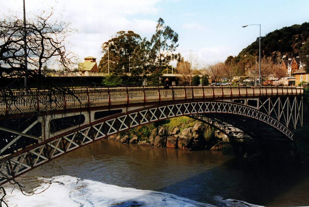 Kings Bridge (1996). This was prefabricated in England and assembled and floated into place here in 1867. A second span, made locally, was added in 1904 by Muzza from McCrae