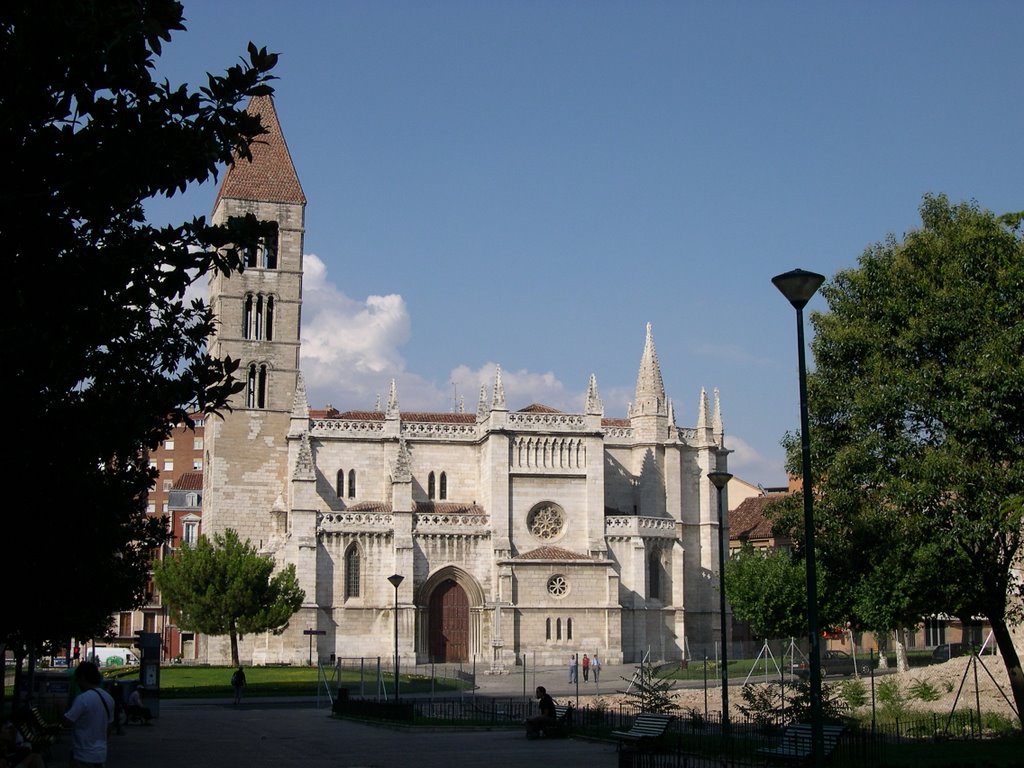 Santa María de la Antigua by Guillermo & Estibali…