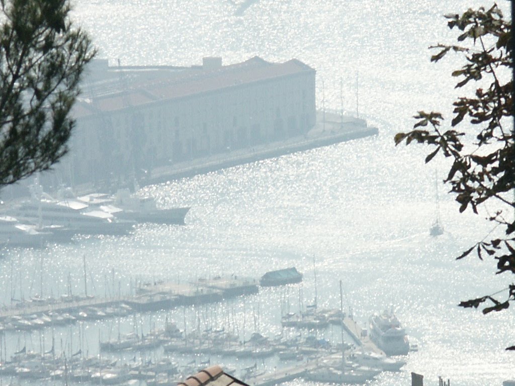 Porto Genova .Marina Porto antico Dal Righi by maxrzi