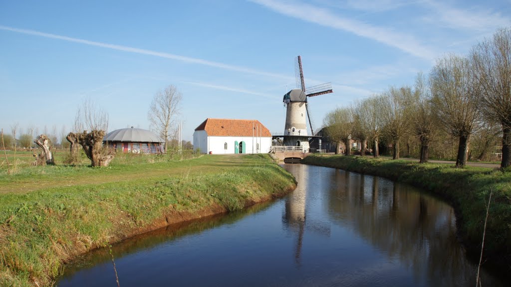 Kilsdonkse molen, Heeswijk-Dinther by Hommeles