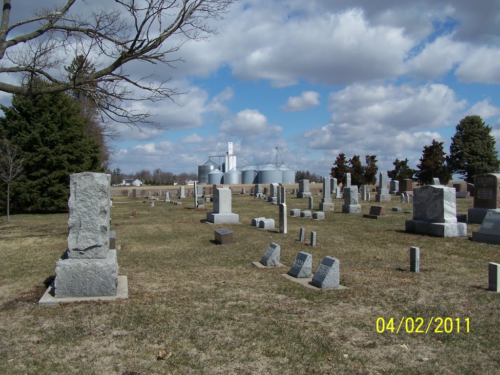 Esmond Greenview Cemetery by Illini Doug