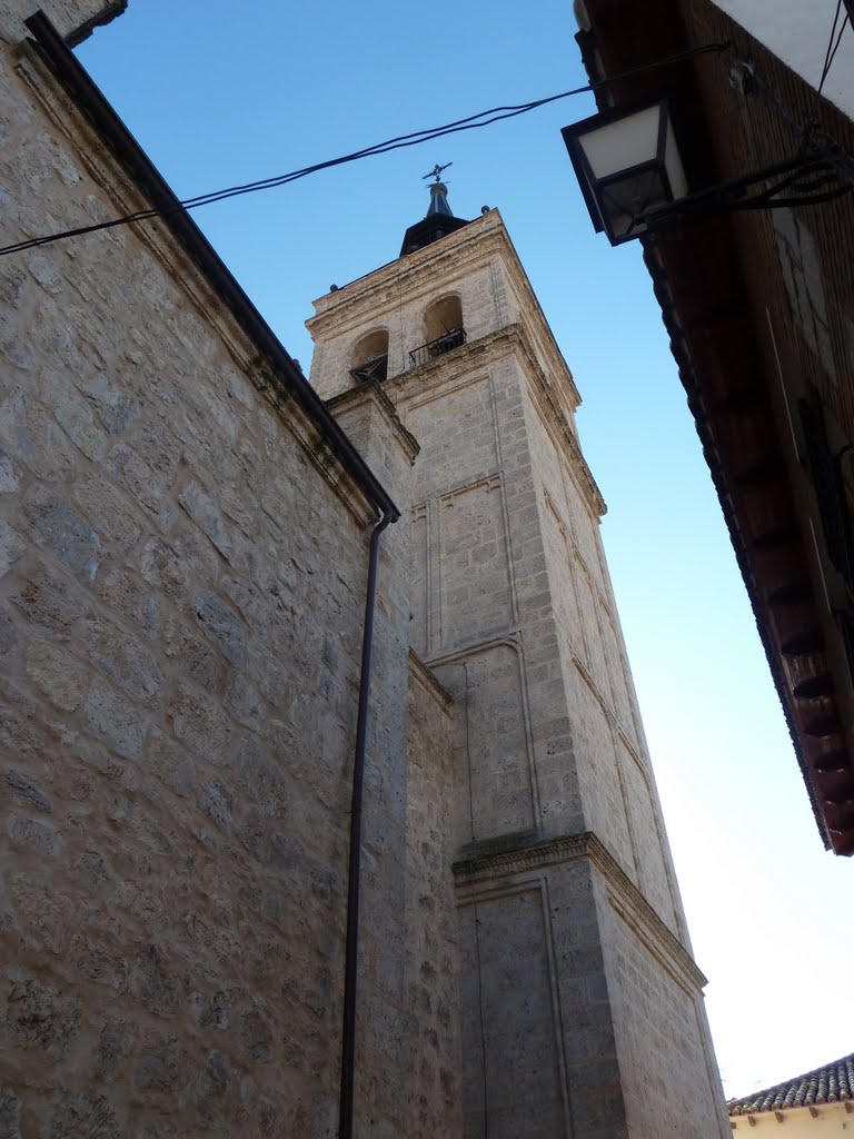 Torre de la Iglesia de Torrijos by José Palau Domenech