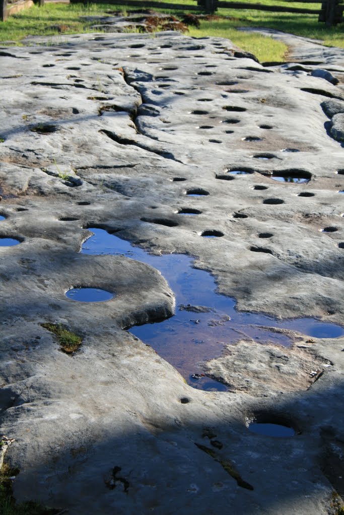 Indian Grinding Rock by stett3