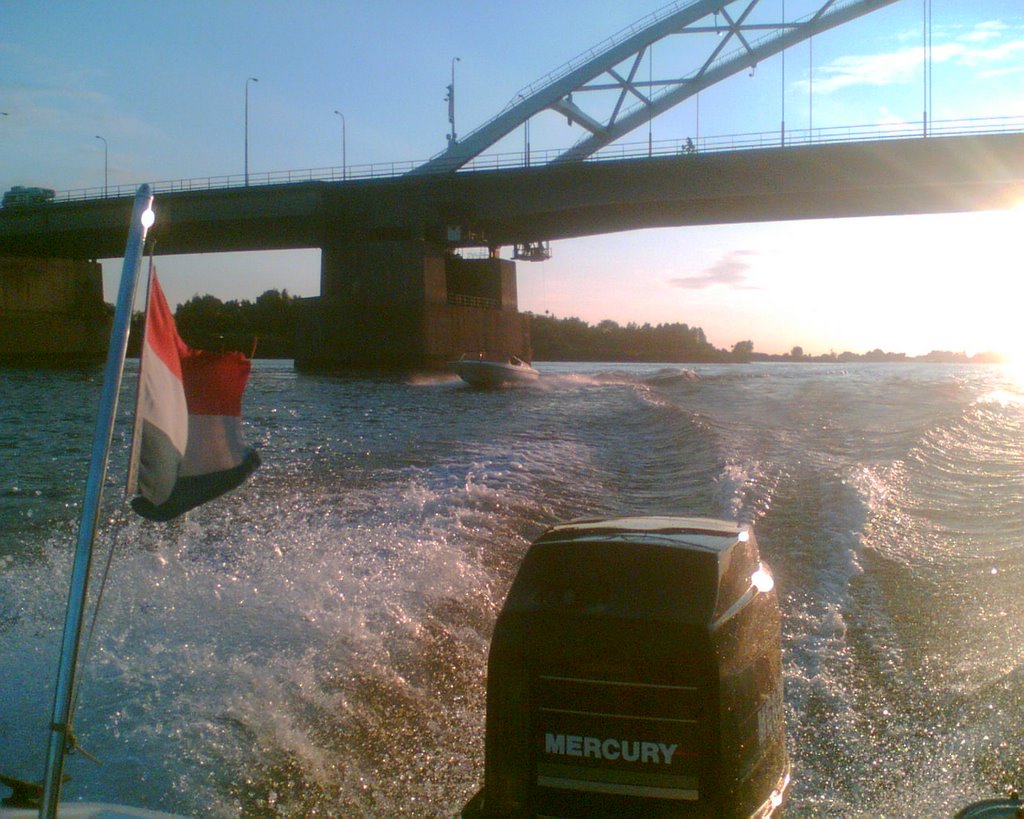 Gorinchemse brug, The Netherlands by bramvangelder