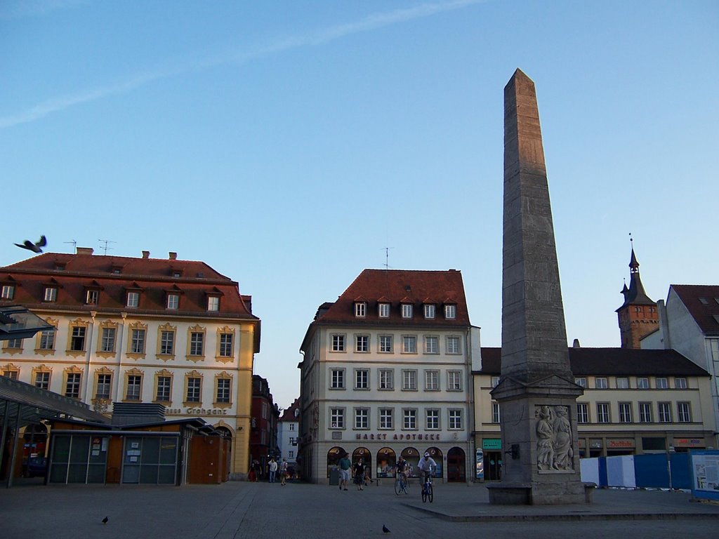 Wurzburg - Marktplatz by Giancarlo Trupia