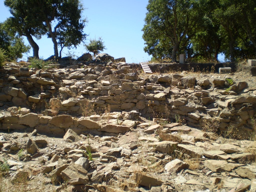 Area archeologica nuragica di Matzanni by cristiano