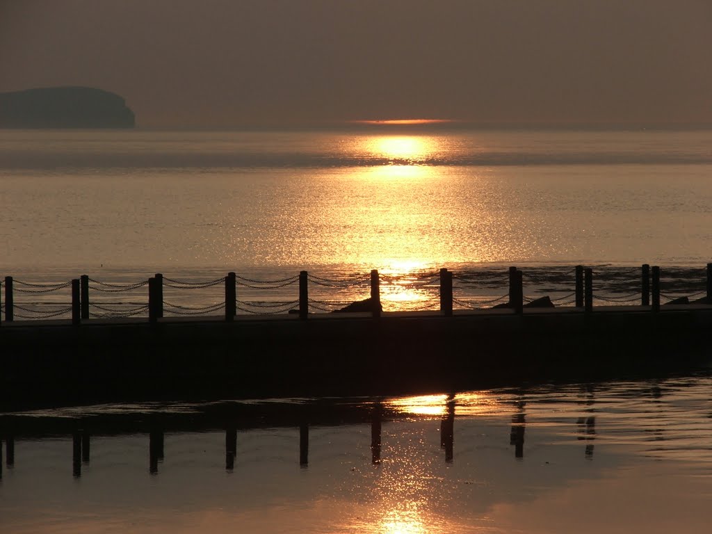 Western -Super-Mare* by Graham Willetts